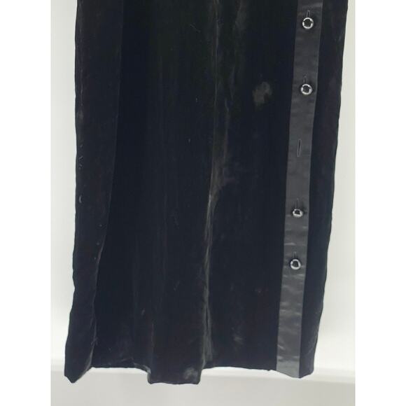 VALENTINO BOUTIQUE Women's Vintage Rare Black Velvet Offset Button-Down Gown SZ6 - Picture 7 of 12